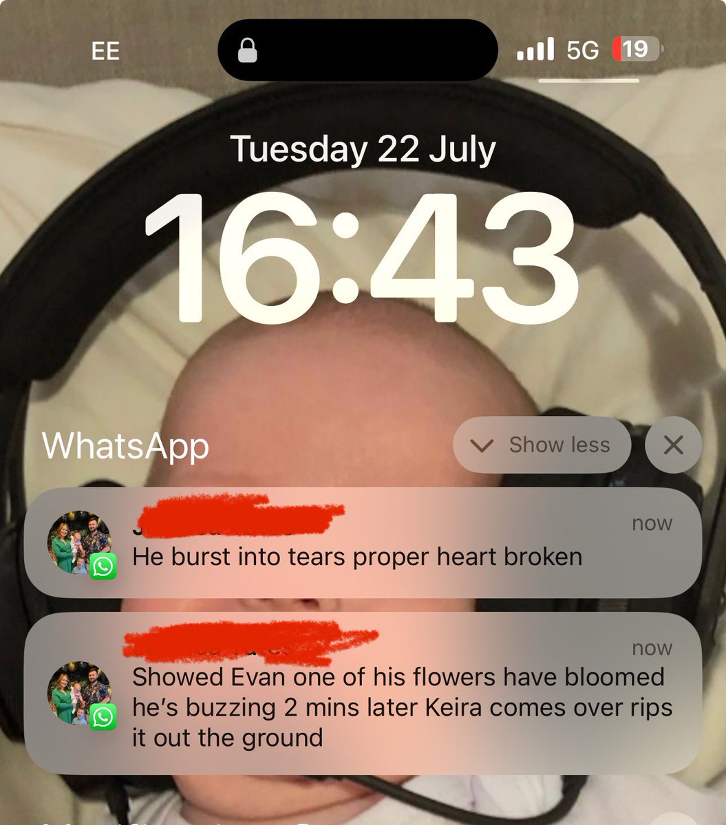 PlagueLuke's tweet image. Evan is my son & Keira is my daughter .
She is an absolute menace 🥲