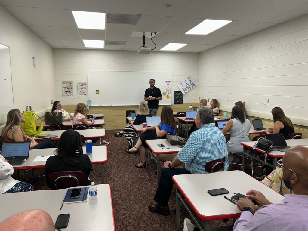 CattaniTony's tweet image. Taking time this summer to personalize PD! @NJPSA @Burl_County_PSA