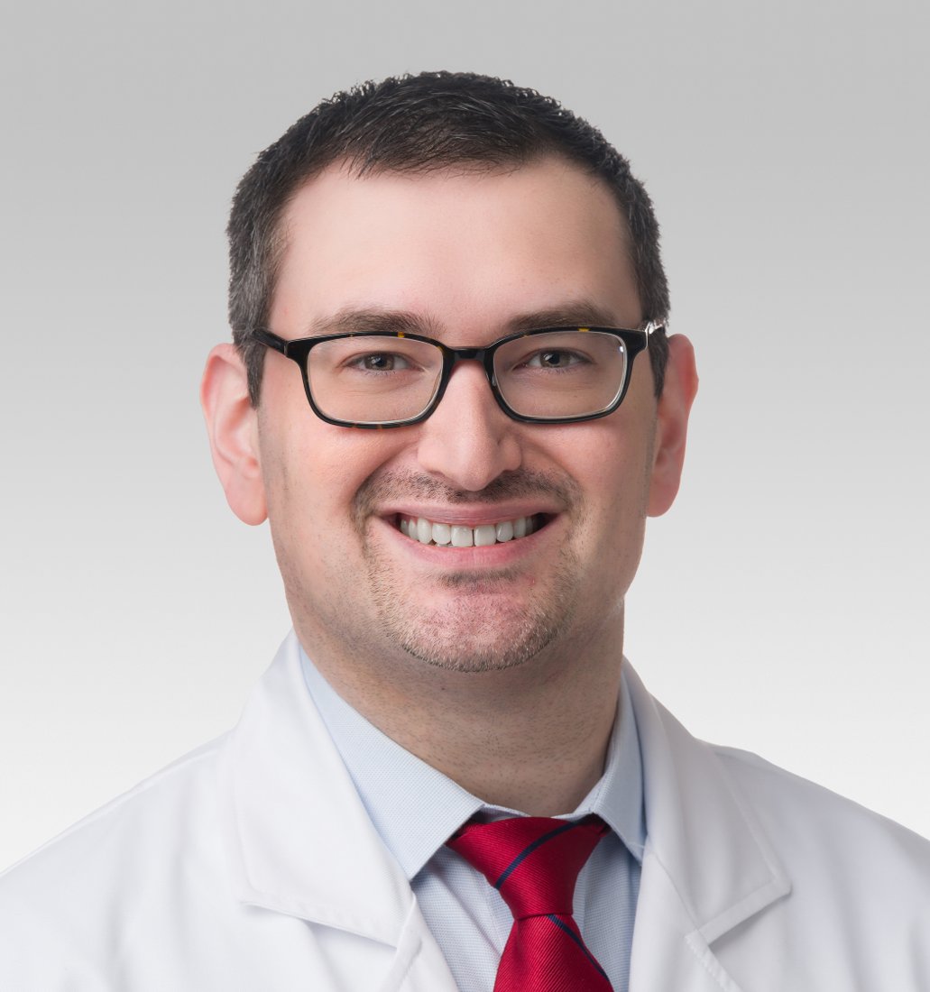 NMOphthalmology's tweet image. Neurosurgeon Stephen Magill, MD, PhD, leads a panel discussion on the management of tumors that compress the optic nerve. along with Preeti Thyparampil, MD, a plastic and reconstructive surgeon, and Adam Baim, MD, a neuro-ophthalmologist. @NeurosurgeryNM @NUFeinbergMed…