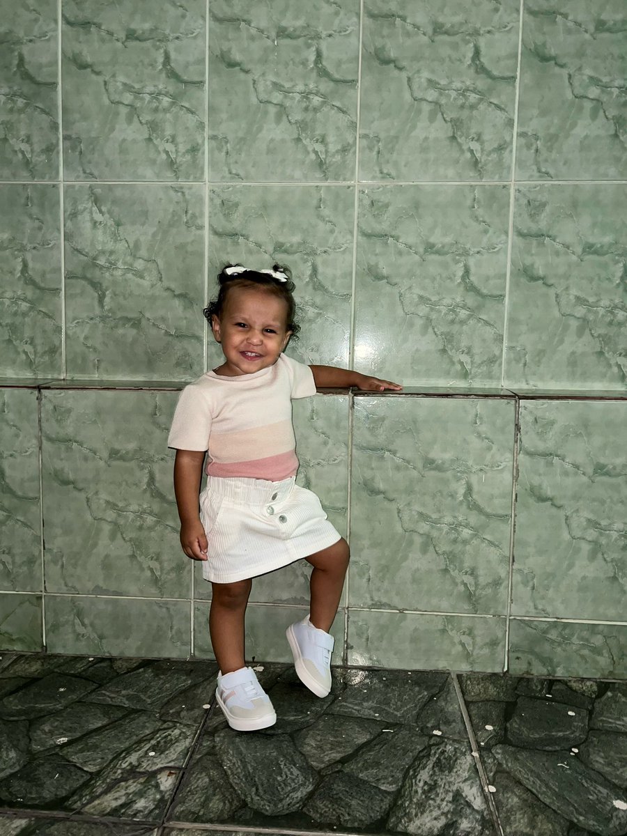 bela_mari01's tweet photo. Vê se eu posso com essa mini modelo 🥹❤️ https://t.co/6PAzHxbPbz