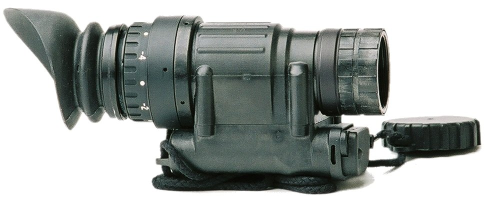 DonShift3's tweet image. The 25 year old night vision in my head:
The 25 year old night vision in reality: