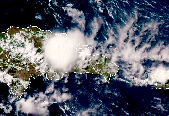 Edgar1553's tweet photo. Así va la tarde de martes:
Desarrollos nubosos generadores de aguaceros con tormentas eléctricas se observan sobre el noreste (Duarte, Sánchez Ramírez, Hnas. Mirabal, María T. Sánchez) y centro (Monseñor Nouel, La Vega).
Vaguada en los niveles altos de la troposfera incidiendo. https://t.co/fzTzpnIBGb