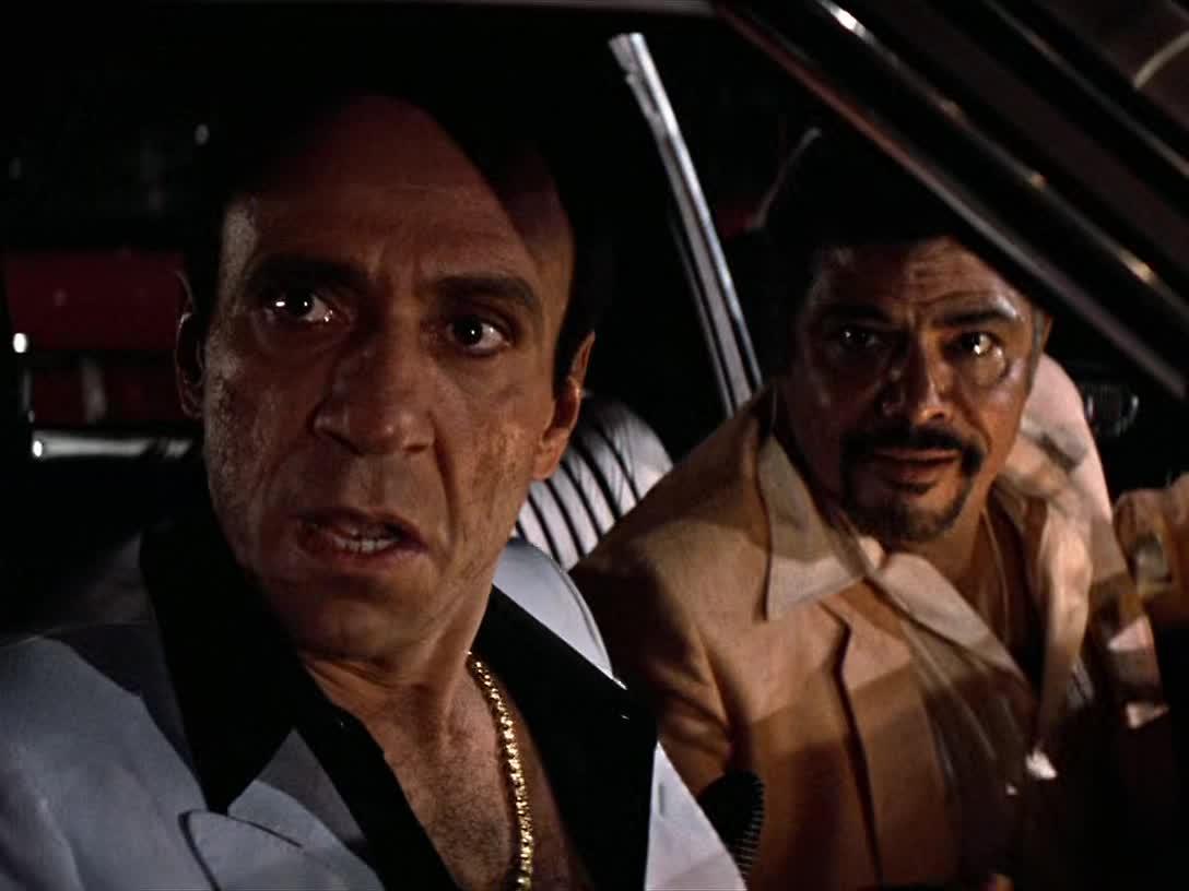 RetroCoast's tweet image. Do you think Omar Suarez was in on it?
Do you think he deliberately set up the novice Tony Montana to be ripped off by Hector the Toad in the chainsaw scene?
Stealing from his own boss Frank Lopez? #Scarface