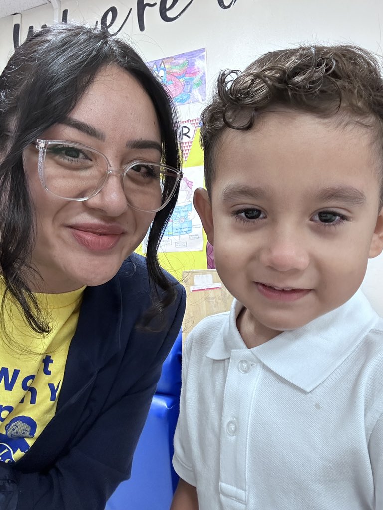 First day of PreK!! 💙💛
#SanEliManoAMano #SanEliArt