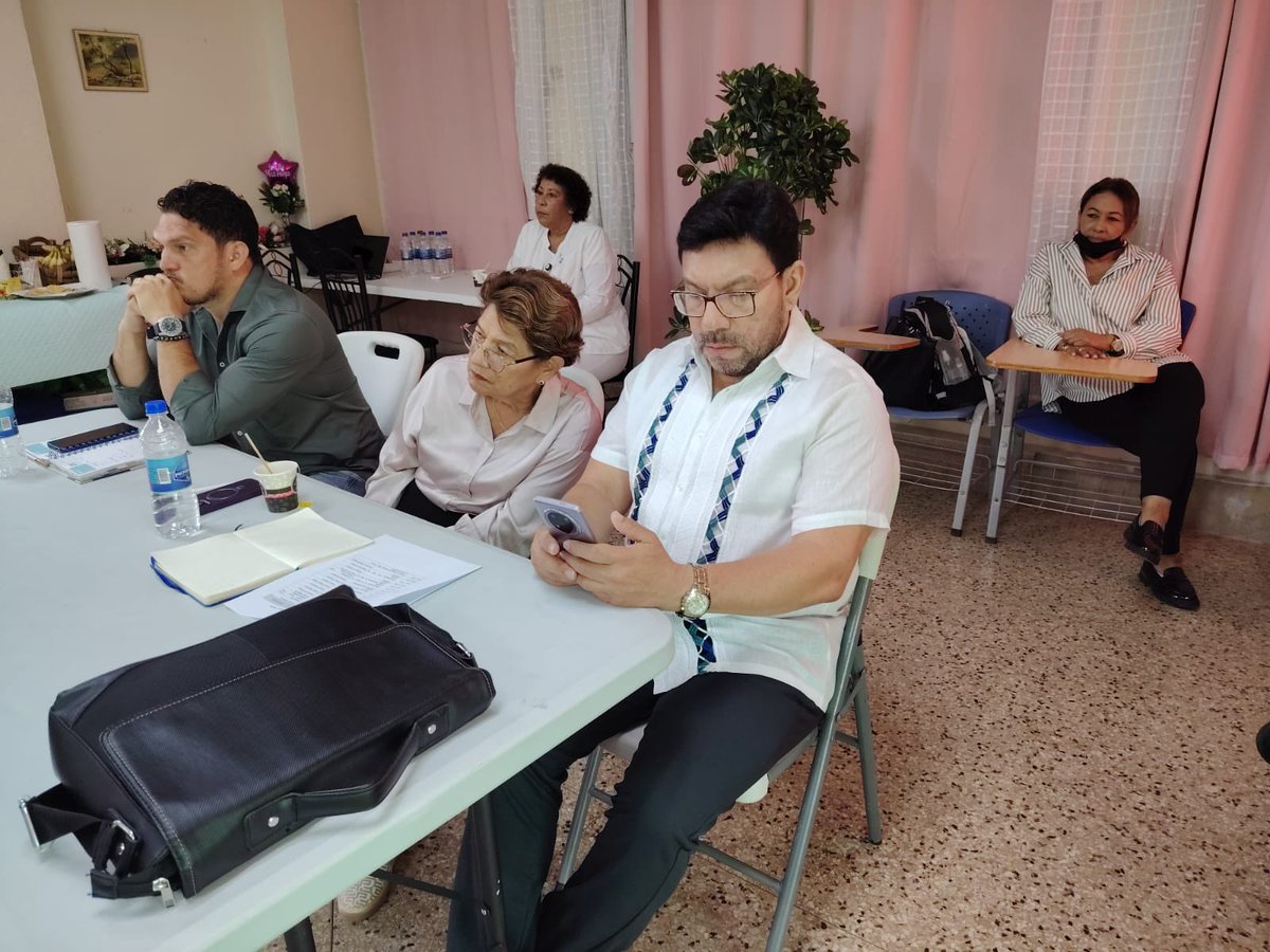 MINSAPma's tweet photo. #Chiriquí | Equipos de salud de varias regiones evalúan estrategias para reducir la incidencia de tuberculosis, fortaleciendo la prevención, diagnóstico y tratamiento oportuno en todo el país. #MinsaPanamá https://t.co/9c6Q3te3YN