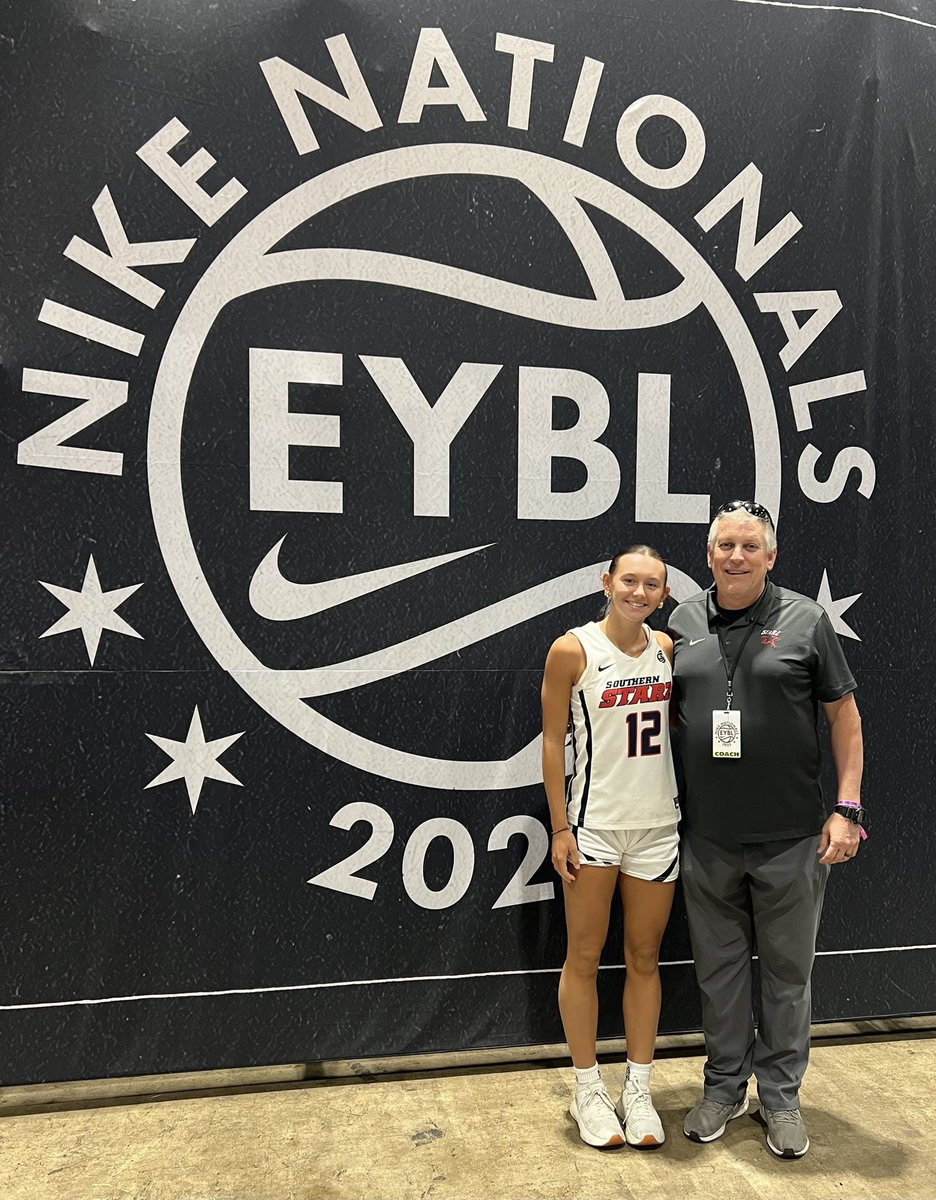 ALSoStarz's tweet image. 24 Hrs after NIKE Nationals in Chicago … North vs South All-Star Game Today at 5pm CT in Montgomery AL for these 4 17U NIKE EYBL STARZ plus others! Let’s Go @lanismallwood12, @LiyahB_13, @CampbellBarron2 & @Ball_Chambers24! Good Luck & Go STARZ! ⭐️
