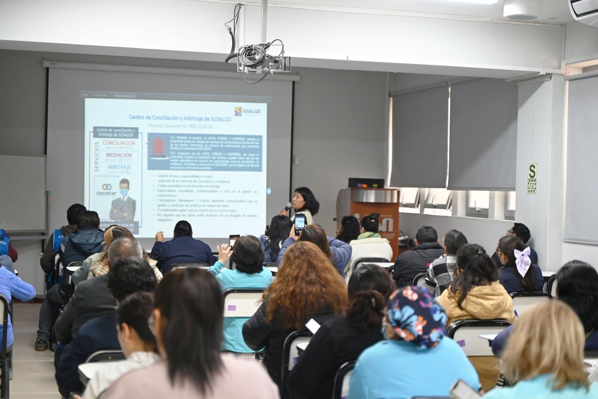 👩‍⚕️💬 En el INSN seguimos trabajando por una atención más humana.
Capacitamos a nuestro personal en trato humanizado y derechos del paciente, promoviendo una atención de calidad y centrada en las personas. 💙

#NotaDePrensa: gob.pe/institucion/in…