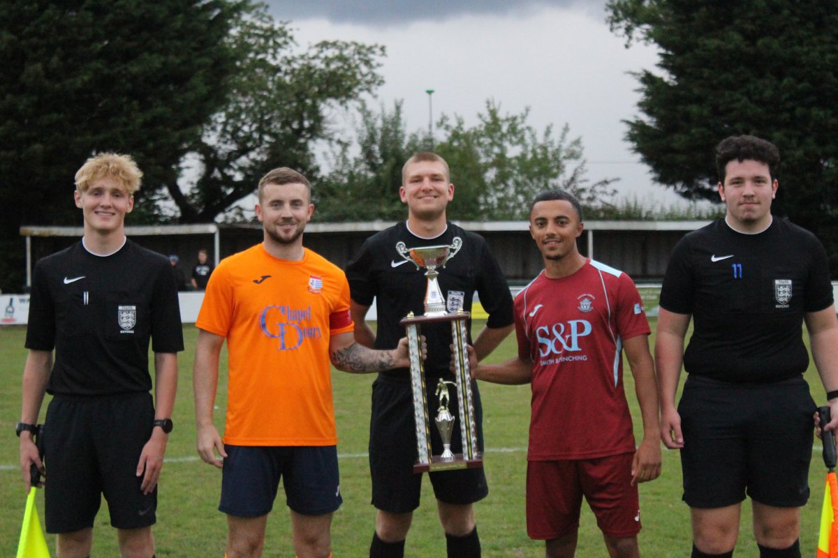 Diss Town FC tweet media