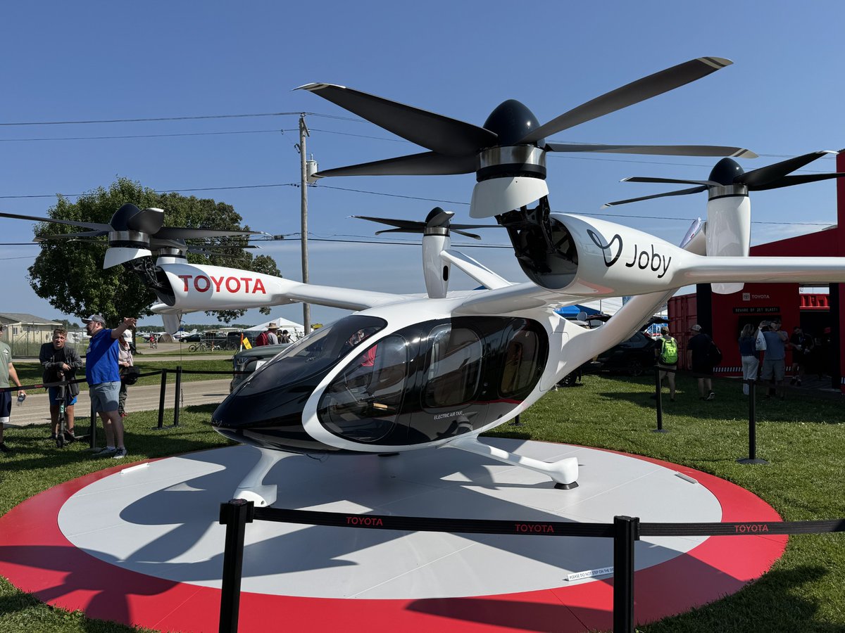 ElectricVTOL's tweet image. The Electric VTOL News for July 22 is online! This issue includes news and updates on #electric #eVTOL #eCTOL and #hydrogen #aviation companies including Archer, Beta, Joby, Vertical, Wisk and new #China based aircraft concepts! mailchi.mp/evtol/evtol-ne…