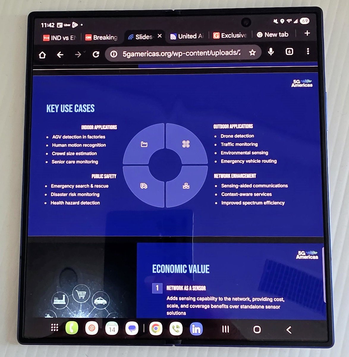 MyTechMusings's tweet image. If you haven't realized, a major secondary benefit of #GalaxyZFold7 is longer battery life of your Laptop...
Cuz, it can replace a laptop for many things...Here are some for me:
↗️Reading & writing long emails
↗️Reading & writing documents
↗️Checking out & minor editing of…