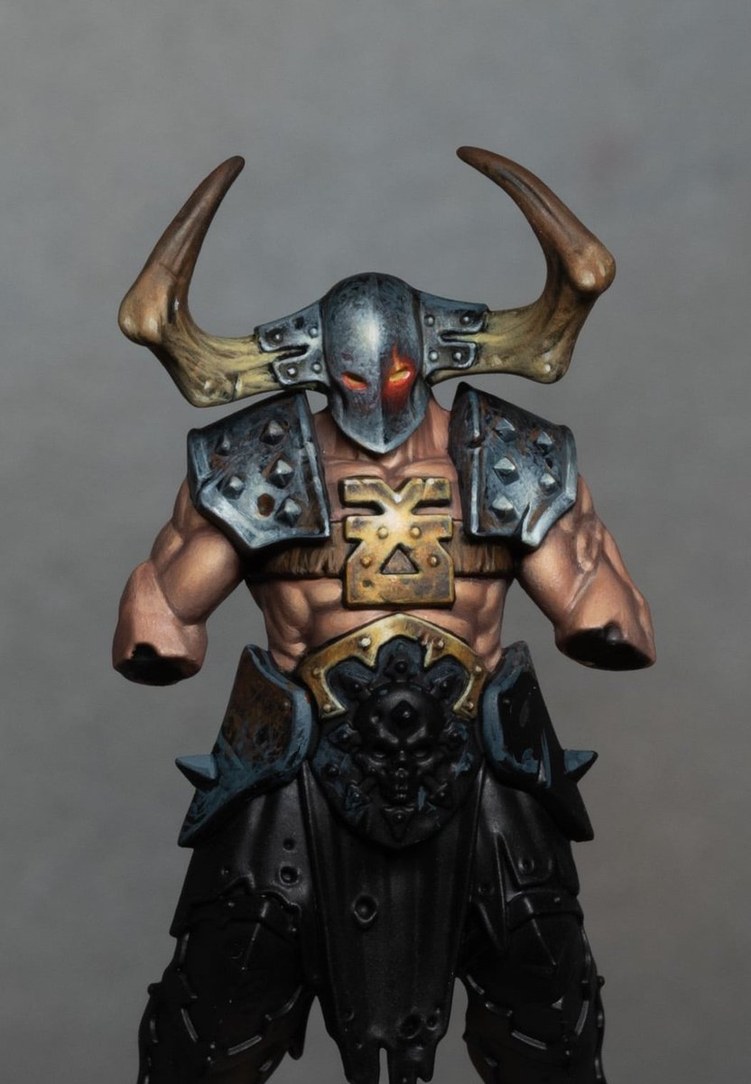 Daemonrich's tweet image. I'm making progress on the Deathbringer, which is a review copy from GW. I'm really enjoying the painting process on this.
#PaintingWarhammer #WarhammerCommunity #AdWip
#NewAOS #BladesofKhorne