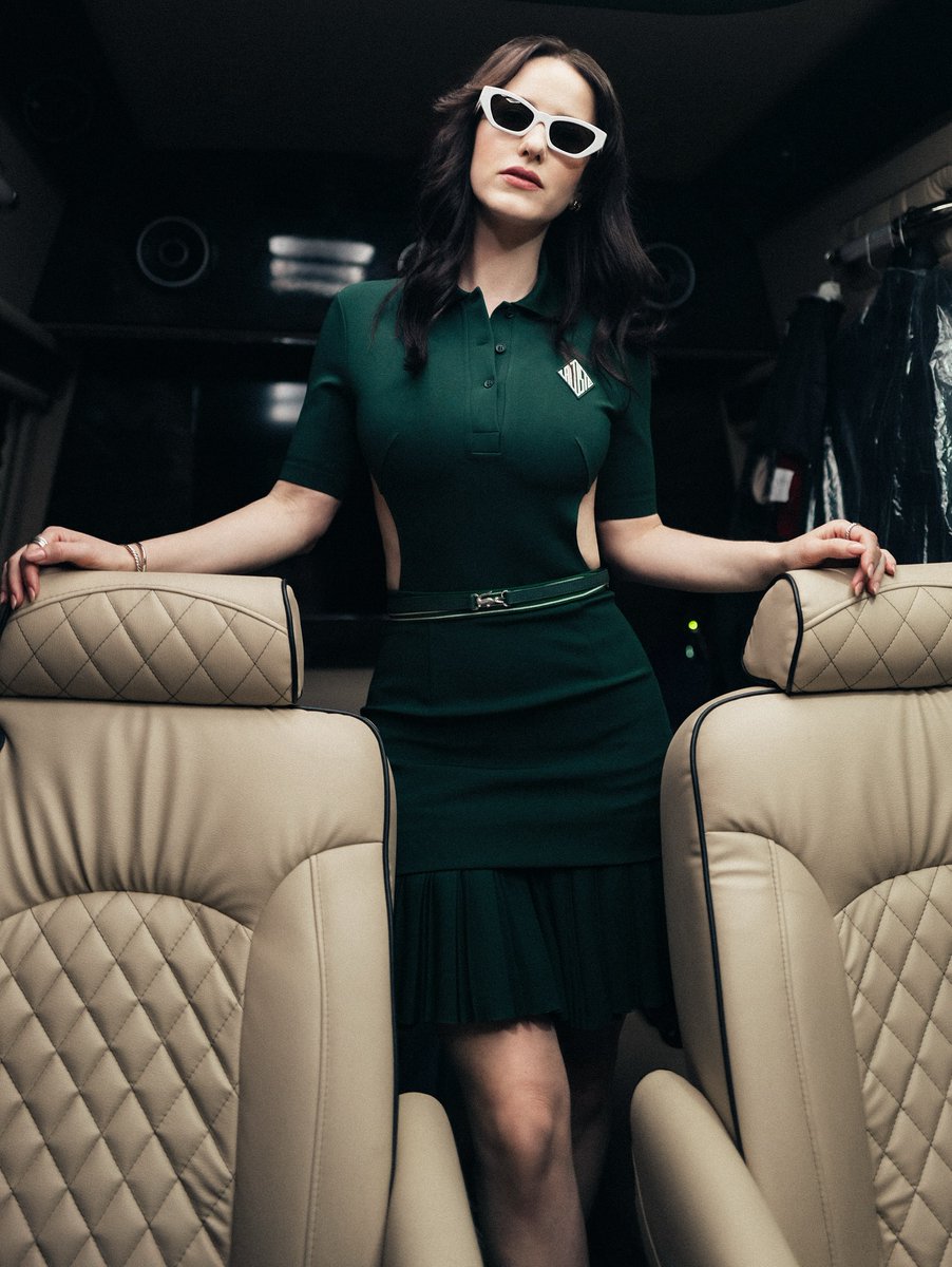 brosnafan's tweet image. Rachel Brosnahan stuns in the new pic from the #Superman promo