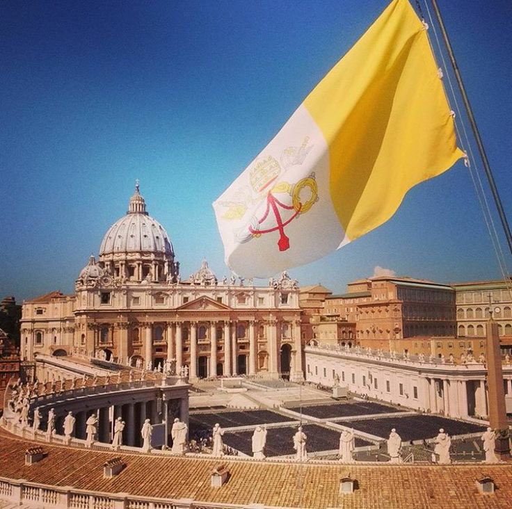 ShylockWaffen's tweet image. Order over chaos.
One God, one King, one Church.
Return to the catholic monarchies.
No mercy,
No retreat.
Evil begs for peace, give it a sword.