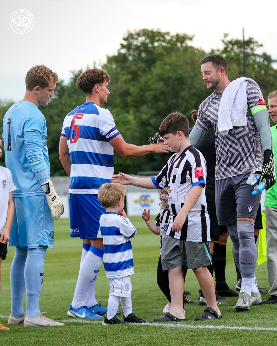 QPRAcademy's tweet image. Thanks for having us back, @hanwelltownfc.
Good luck for the season ahead! 🤝