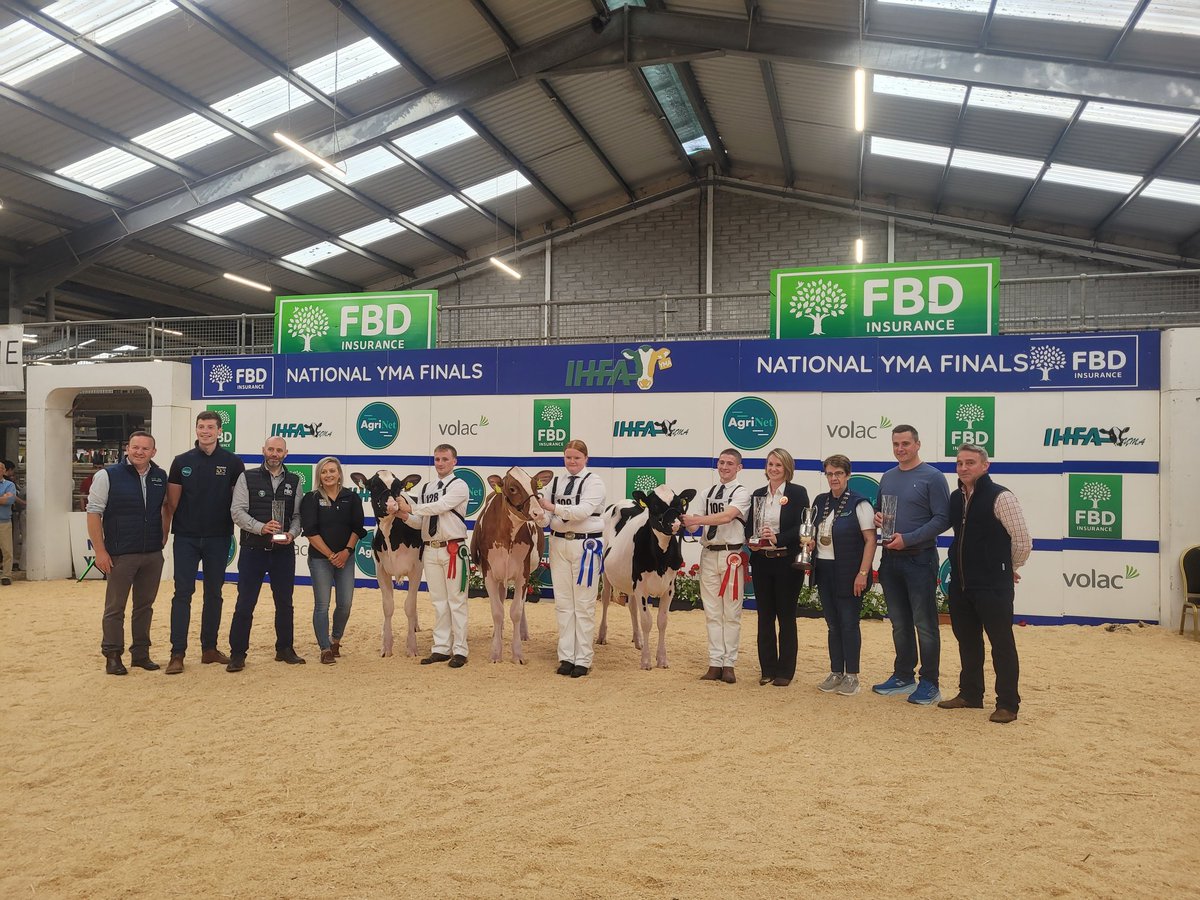 Peterhynes15's tweet image. Super proud of this young woman at @FBD YMA National Finals today #IHFA #YMA @AgriNetFarm
@irish_cow
๐ Individual clipping competition
&
Reserve Champion Handler
Also great to compete at a topclass youth show
#RathardHolsteins