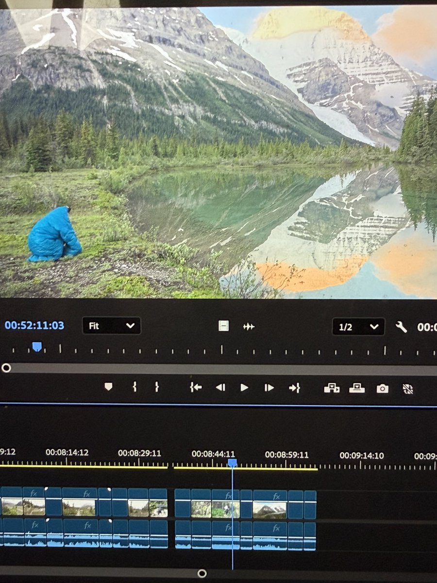 Saraboychuk_'s tweet image. “Wow hiking looks so glamorous!”
Me, just a little worm :