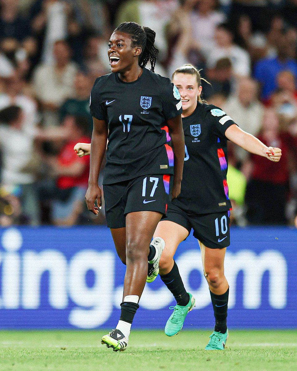 96th minute. England on the brink of Euro elimination...

Up steps 19-year-old Michelle Agyemang once again! 🤯