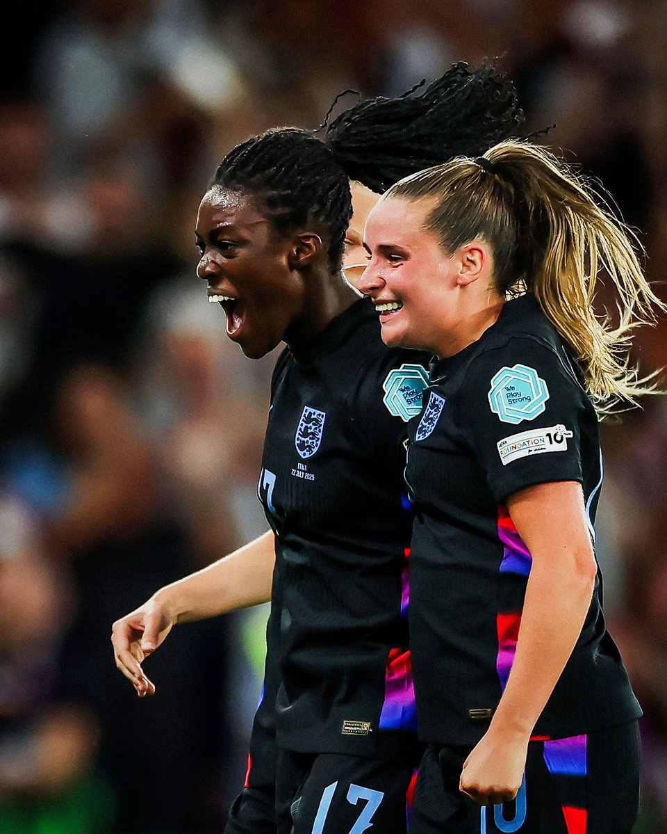 brfootball's tweet image. MICHELLE AGYEMANG LEVELS IT FOR ENGLAND IN STOPPAGE TIME 😱