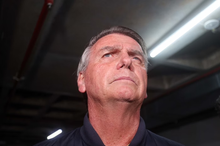 Metropoles's tweet image. 🚨 URGENTE
Bolsonaro responde a Moraes e diz que não violou regras impostas
A defesa do ex-presidente Jair Bolsonaro protocolou resposta nesta terça-feira (22/7) endereçada ao ministro Alexandre de Moraes
Leia: curt.link/TSAzn