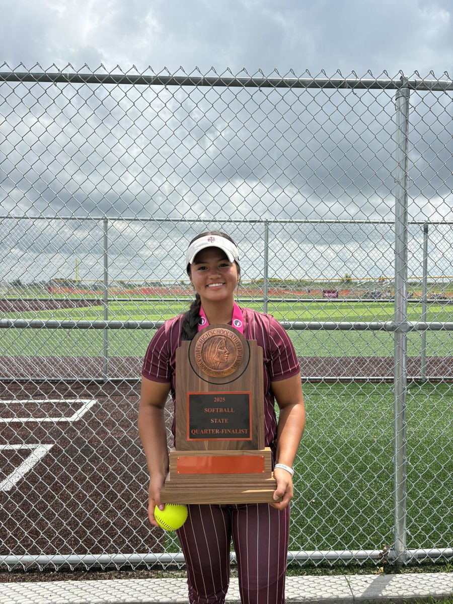 Lively Hanawalt 2027 tweet media