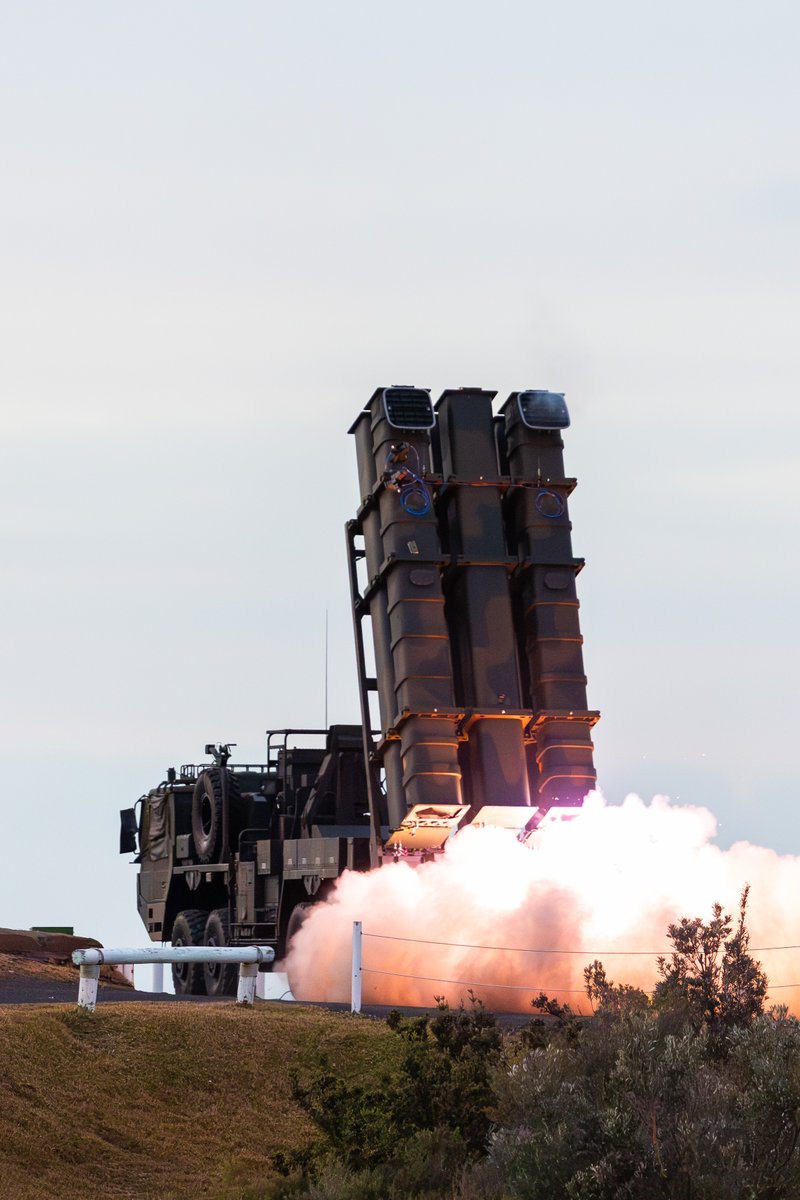 DefenceAust's tweet image. 3...2...1...Blast off!
The Second Artillery Brigade of the Japan Ground Self-Defense Force launched a Type 12 Surface-to-Ship Missile at 📍 Beecroft Weapons Range, NSW during Exercise Talisman Sabre 2025.
#YourADF #StrongerTogether #TS25 #TalismanSabre25 @JGSDF_pr @jointstaffpa