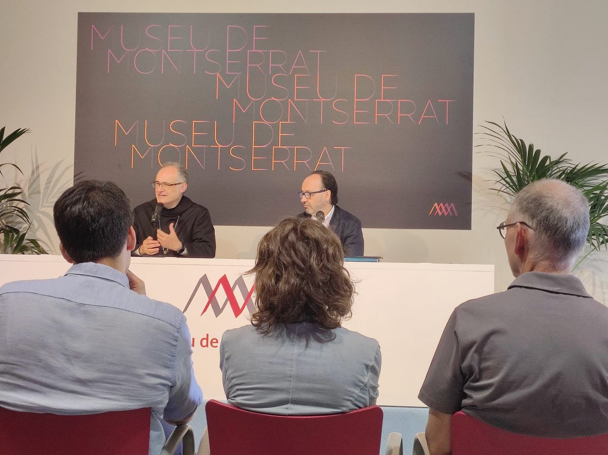 L’acte ha comptat amb la presència de #PepeSerra, director del #MNAC i una vintena de directos de Museus de la Xarxa, així com l'Abat P. Manel Gasch i Hurios, i G. Xavier Caballé, director del <a href="/MuseuMontserrat/">Museu de Montserrat</a>.