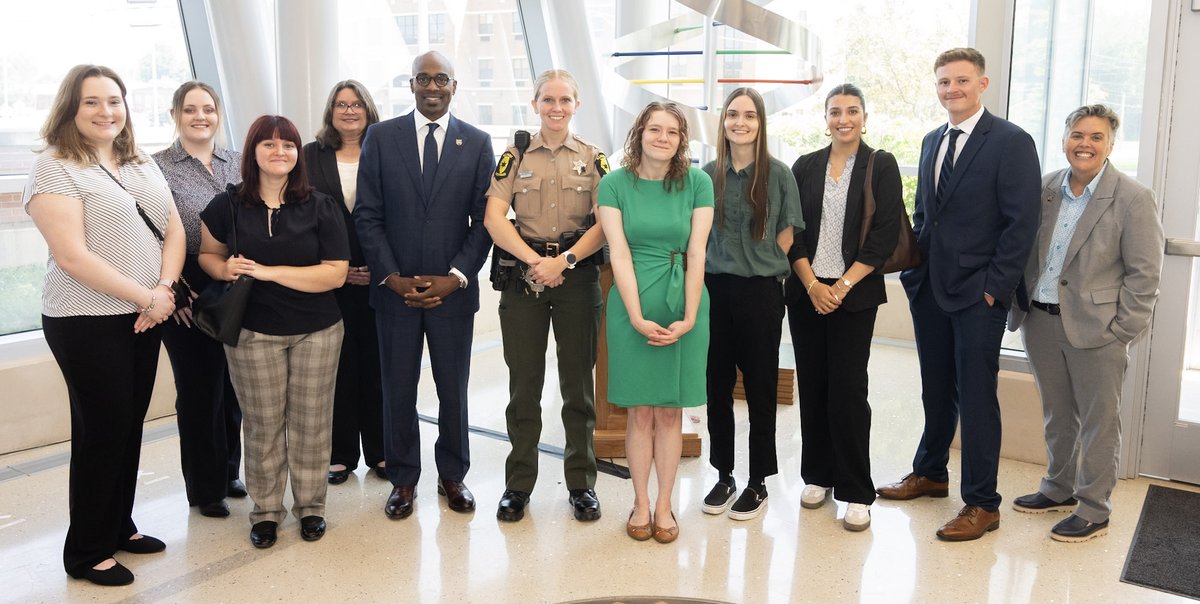 We’ve teamed up with the Illinois State Police to help solve cold cases. Criminal justice and forensic science students and faculty are bringing fresh insights to real investigations. Read more here: bit.ly/3UnVP2u