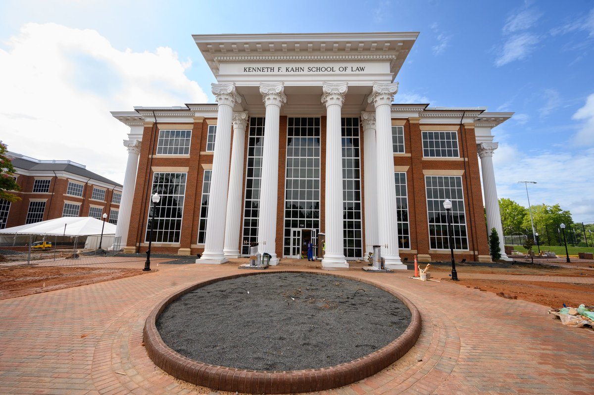 HighPointU's tweet image. The final touches are being completed on the brand new Kenneth F. Kahn School of Law and the Workman School of Dental Medicine. Both spaces are scheduled to open soon, ready to welcome students into their new, innovative space!
#HPU365 #NewCosntruction #DentalMedicine #Law