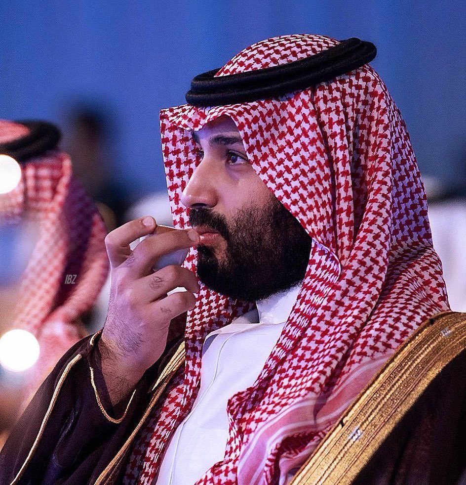 reymm12N12's tweet image. Under the direction of His Royal Highness Crown Prince #Mohammed_bin_Salman, #Syria and the Kingdom of Saudi Arabia signed agreements worth $15 billion.
بتوجيهات سيدي و #لي_العهد الأمير #محمد_بن_سلمان، وقعت #سوريا والمملكة العربية السعودية اتفاقيات بقيمة 15 مليار دولار.