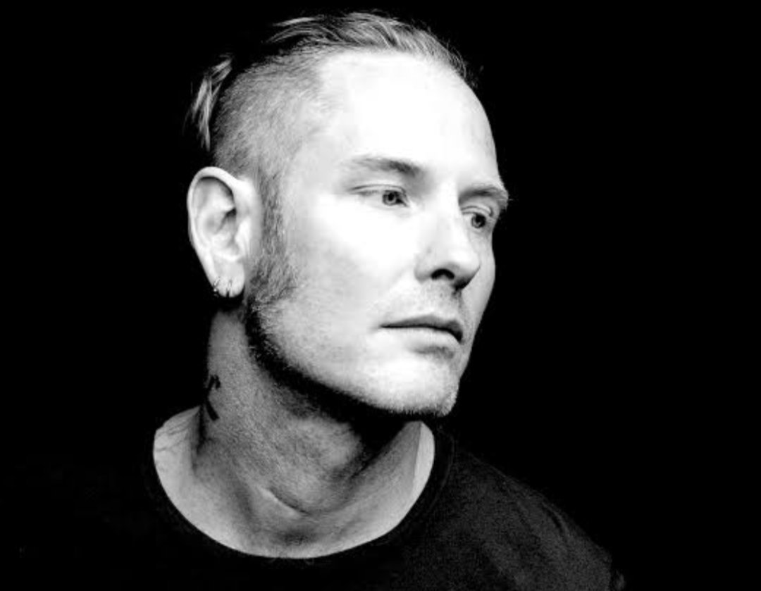SOTSPodcast's tweet image. Corey Taylor (Slipknot) on the tragic passing of Ozzy Osbourne.
"Without Ozzy, there is no me. My heart is broken."