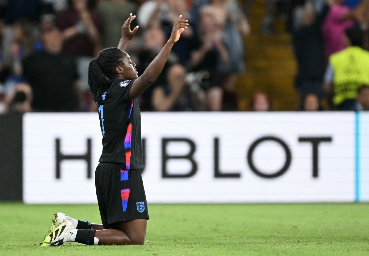 AttackingThird's tweet image. 19-year-old Michelle Agyemang scores the latest equalizer in Women's EURO semifinal history 🏴