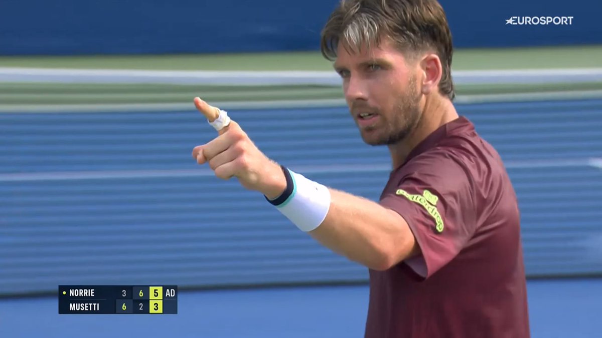 UniversTennis's tweet image. RETOUR MANQUÉ POUR MUSETTI ❌🇮🇹
Tête de série n°2, Lorenzo Musetti s'incline d'entrée contre Cameron Norrie (3-6, 6-2, 6-3) au tournoi ATP 500 de Washington.
Le n°7 mondial concède sa troisième défaite d'affilée :
🟠 1/2 Roland-Garros (abandon)
🟢 R1 Wimbledon
🔵 R2 Washington