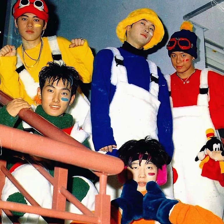 kchartsmaster's tweet image. H.O.T will reunite for the first time in over 6 years in September.