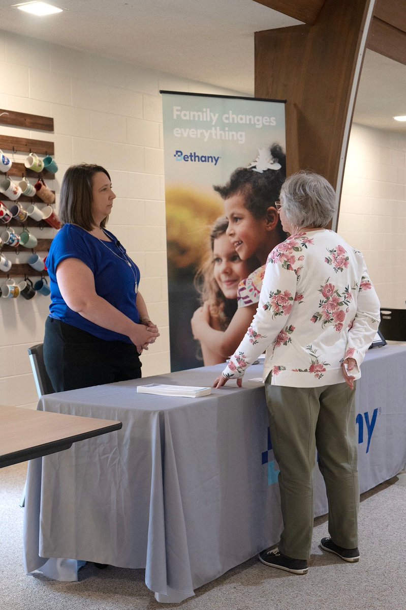 crcbanner's tweet image. The small congregation of Watershed Church in Traverse City, Mich., hosted "From Strangers to Neighbors" in May, hearing from an immigration lawyer and a refugee resettlement worker with an aim to listen, learn, and love their immigrant and refugee neighbors.