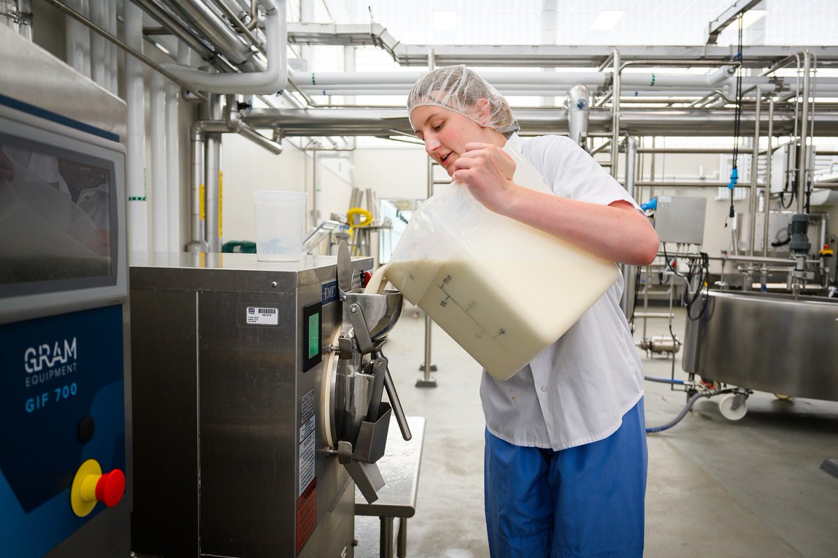 Our very own Beaver Classic Creamery was featured in The Oregonian! 🍦

This story is one of many examples of how the creamery is creating valuable experiences for students through innovation and experimentation.

Check out the story here: oregonlive.com/hsji/2025/07/s…