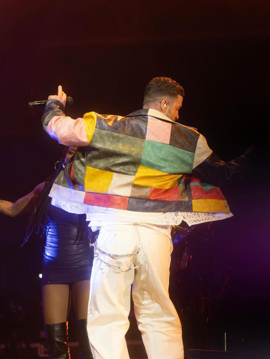 timbertush's tweet image. 