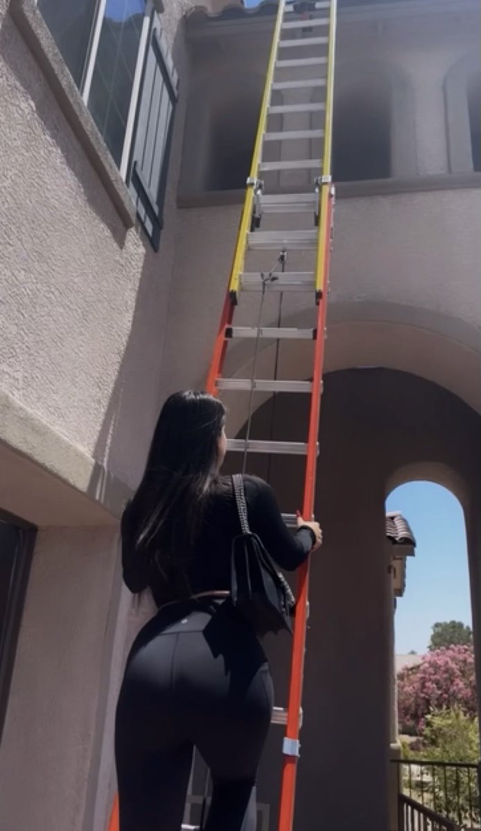 OMGinaeth's tweet image. New ATH π Going to new heights!
Brick by brick π§± bridging web2 to web3
The community gangster well done! Tradie is getting real blue collar workers into crypto all over the world π donβt fade.