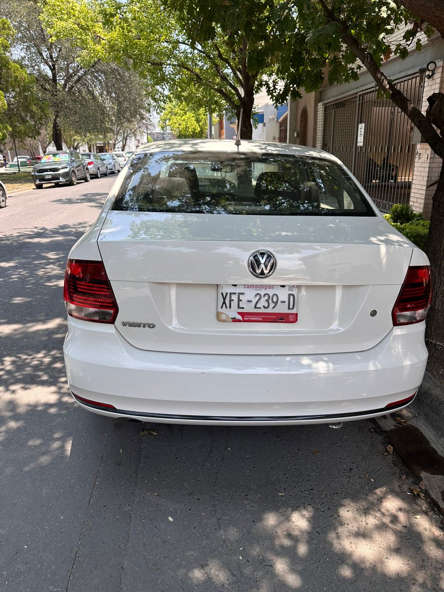 CIC (@cicmty) on Twitter photo #AutoAbandonado reportan vehículo Vento, color blanco, con placas XFE239D del estado de Tamaulipas, con 5 días de abandono en Ávila 370 entre Padua y Asís, Col. Gonzalitos #Monterrey vía Wsp cc <a href="/seguridadmtymx/">Secretaría de Seguridad y Protección Ciudadana</a> <a href="/FuerzaCivil_NL/">Fuerza Civil</a> #AutoAbandonado reportan vehículo Vento, color blanco, con placas XFE239D del estado de Tamaulipas, con 5 días de abandono en Ávila 370 entre Padua y Asís, Col. Gonzalitos #Monterrey vía Wsp cc <a href="/seguridadmtymx/">Secretaría de Seguridad y Protección Ciudadana</a> <a href="/FuerzaCivil_NL/">Fuerza Civil</a>