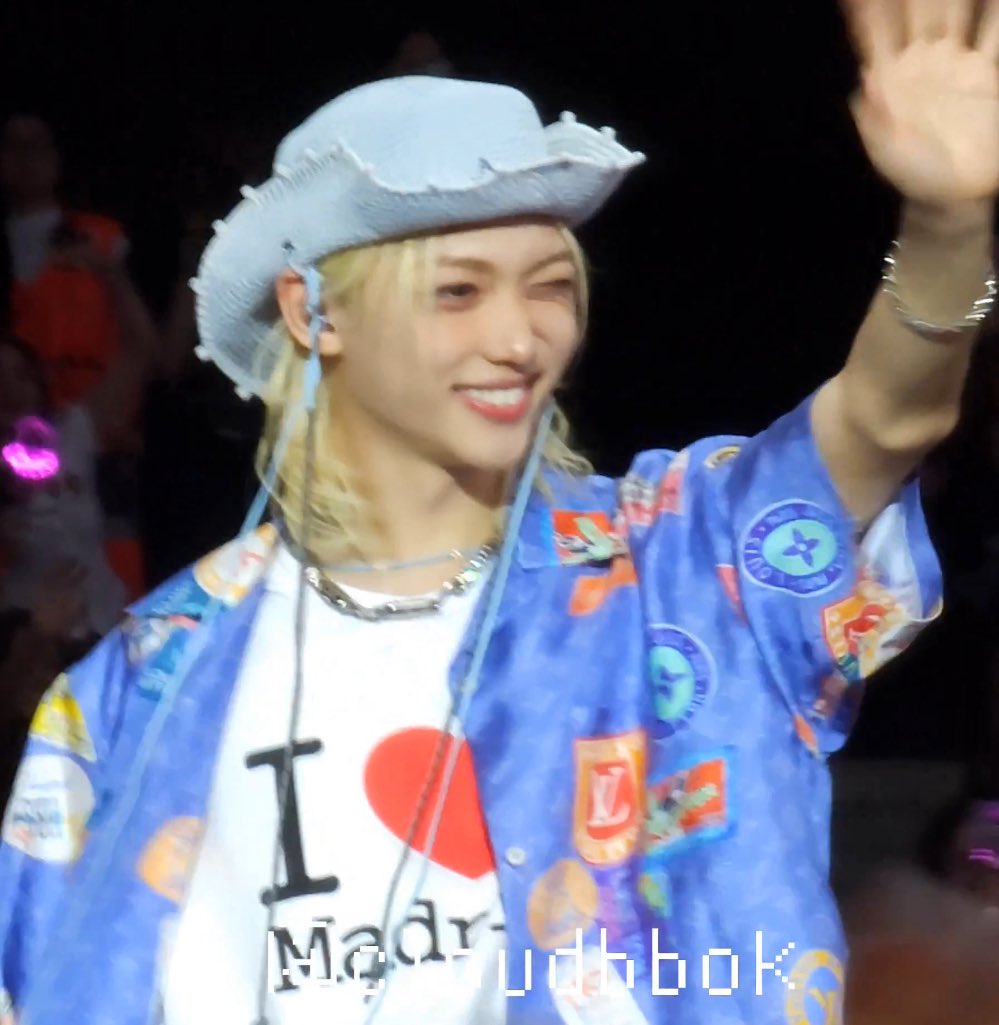 915bbok's tweet photo. prettiest cowboy https://t.co/uLm1NX3NGU