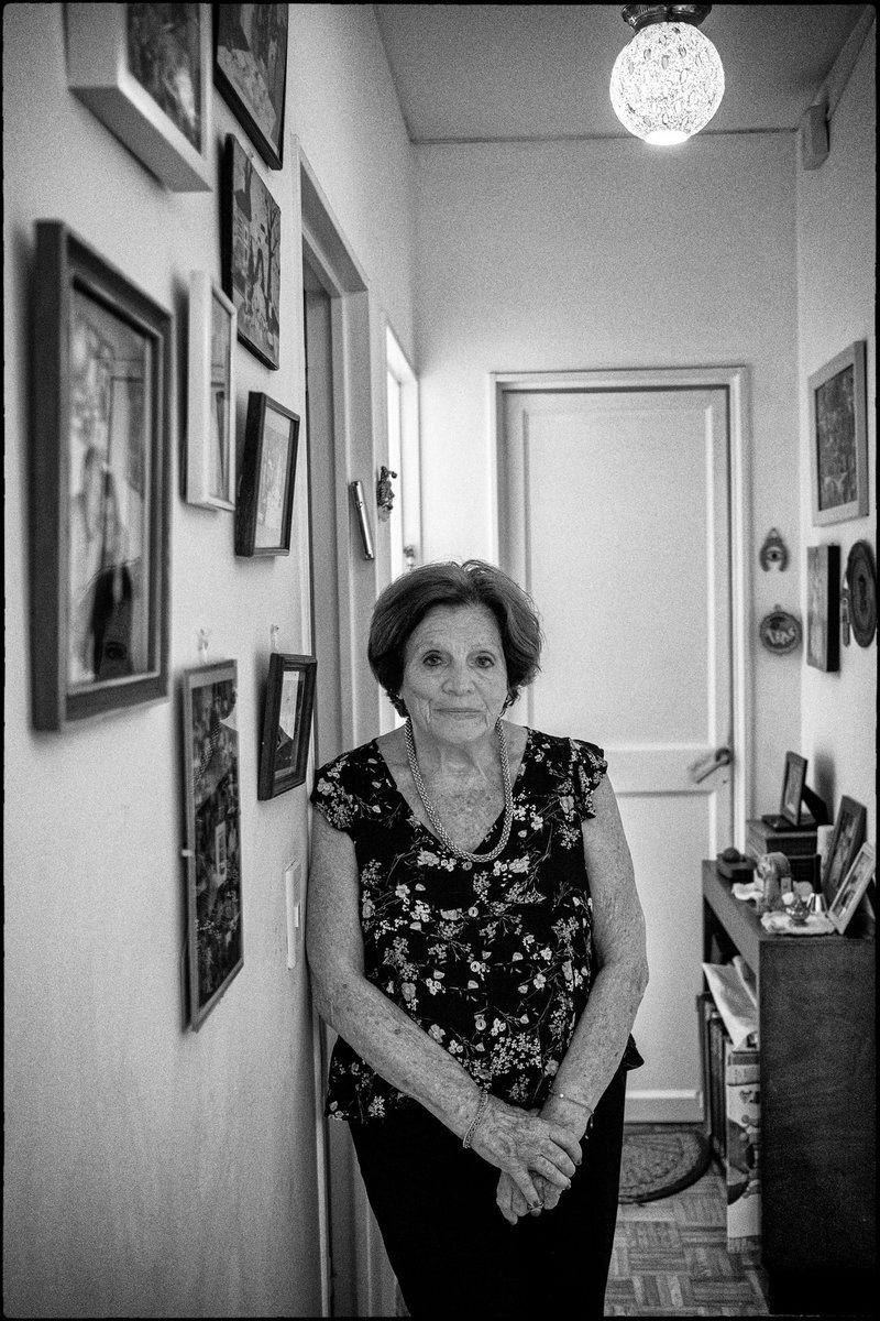 aaronsosaphoto's tweet photo. #NewMint
🔴Collection PORTRAITS OF SURVIVORS OF NAZISM AND SHOAH🔴
A collection that brings together portraits, biographies and testimonies of Holocaust Survivors
⚡️Noelly Ordynanc⚡️
👁️ Read the biography and testimonial in the piece.
⭐️ 47 of 50 editions
💵 10 $XTZ
🔗 👇🏼 https://t.co/VsD5FtB90u