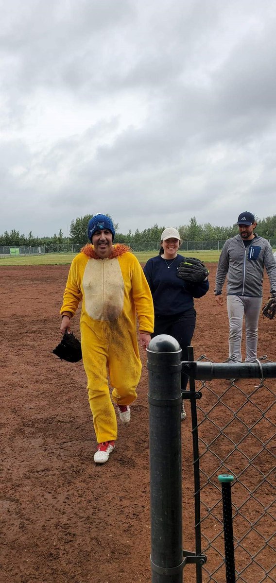 A huge thank you to Heal YEG for letting us be onsite Saturday for their softball tournament collecting bottles.  We were able to collect with bottles and donations $506 dollars.  We also had an amazing team in the tournament playing for Operation Friendship Seniors Society.