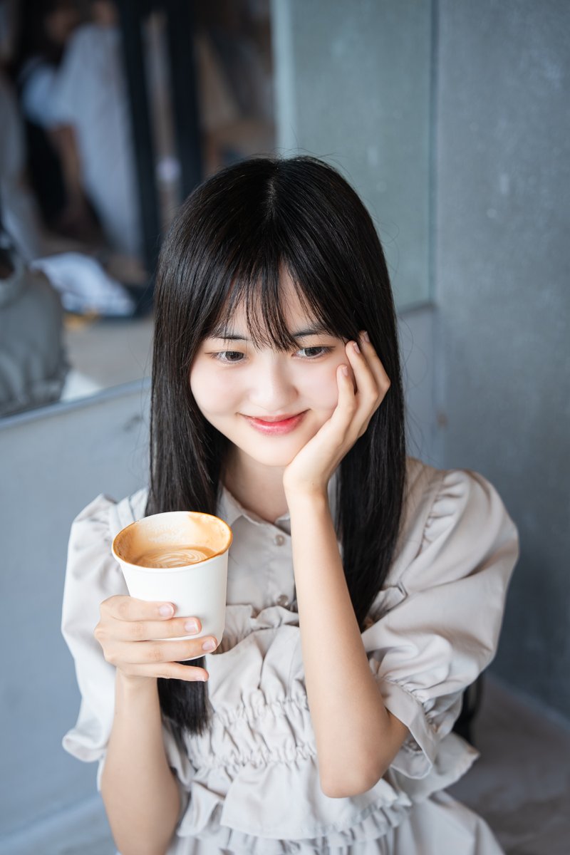 Keroro_Syogun's tweet image. 外は酷い雨だったけど、お店の中は良いコーヒーの香りでいっぱいでした☕️
📅 2025年7月
🏠 #熊本 #阿蘇
📸 ケロロ将軍
👧 さきちゃん