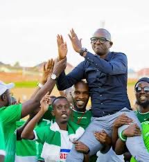 SamKarenzi's tweet image. Breaking news: #HaringingoFrancis Mbaya yagarutse muri @SCKiyovuSports ku masezerano y'umwaka 1, ubwo aherukamo yarushijwe inota 1 na @aprfcofficial ! Amahirwe masa.