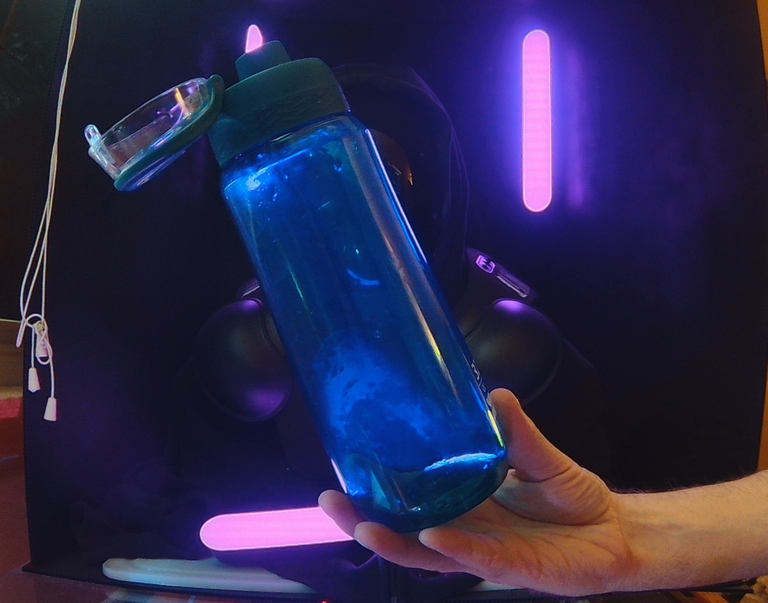 echoLogin's tweet image. I found my thermos and that's all I need