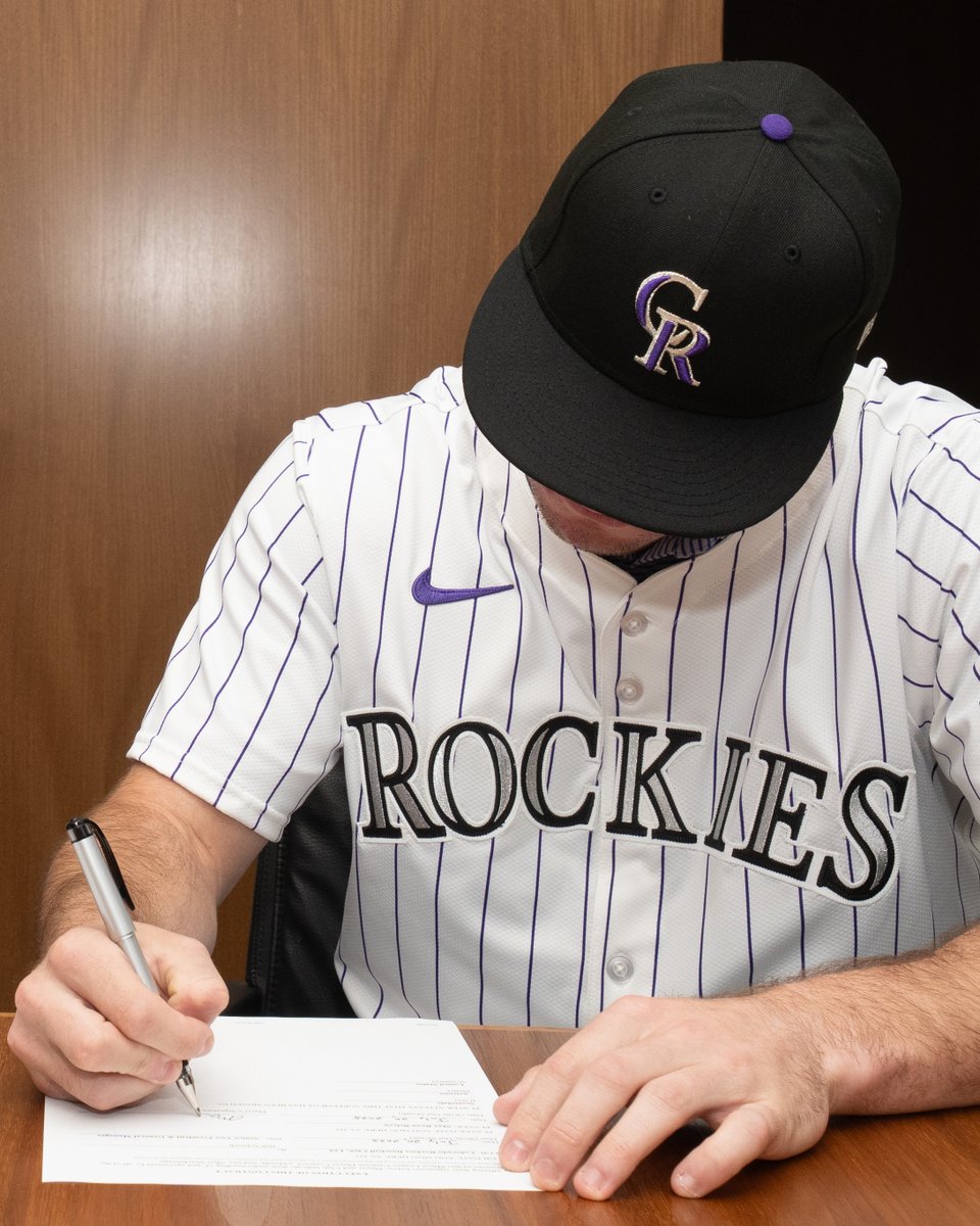 TexasBaseball's tweet image. on the dotted line 鉁嶏笍
#HookEm | @BelyeuMax | @Rockies