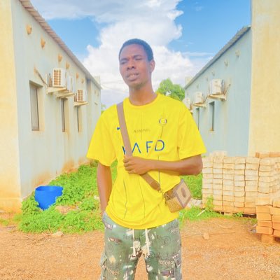 niamp9's tweet photo. Un sage burkinabé disait : 
 Celui qui aime lui même ne peut pas détester son prochain https://t.co/WnR06rGhtB