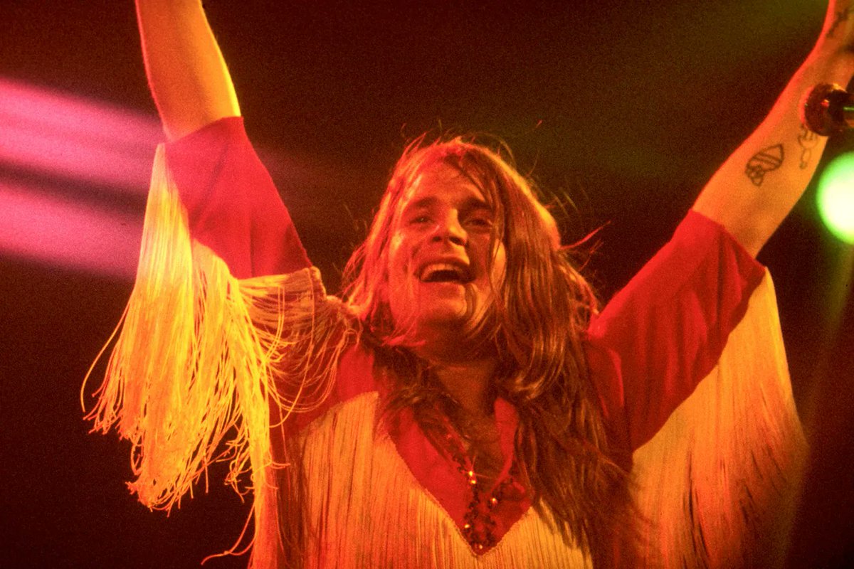 Sentinel_Daily_'s tweet image. FEATURE: "It's hard to fully encapsulate the legacy this giant of 'our kind of music' leaves behind..." sentineldaily.com.au/ozzy-osbourne-… #HeavyMetal #musicnews @OzzyOsbourne