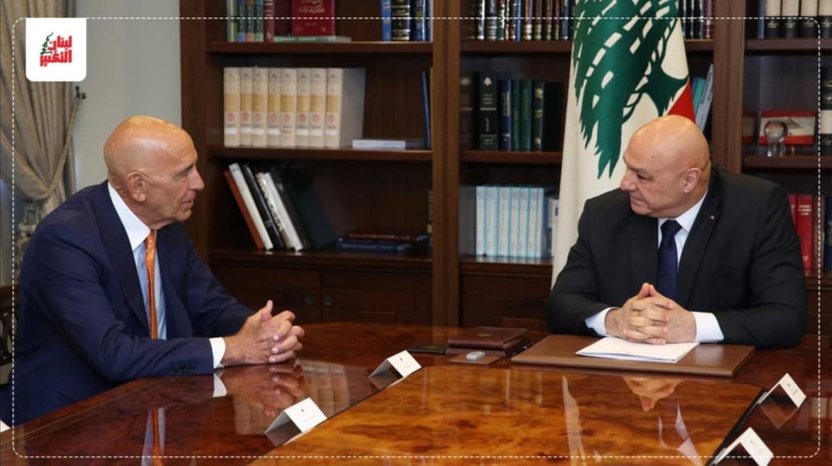 Kasemjaber11491's tweet image. زلمة أبو طوني إجا لعند مني مبارح بالليل
وجاب مع منو الصرة
وأنا وصلتها لبيت أبو نايف وهلق صارت بالأمان
وهوي قلي ووصاني قلك
دير بالك منيح القمحات مرطبين ولازمهم نشر عالحارك
وبقلك دير بالك من القيقان السود
وأنا من عندن مني بقلك دير بالك من العميان اللي مفتحين
صطيف كان مفتح وشايف كل…