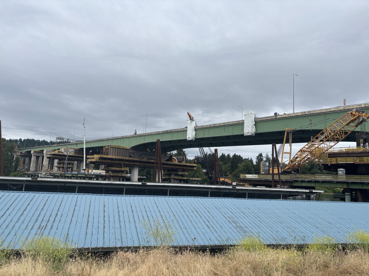 It will be especially noisy at the Abernethy Bridge for the next several weeks. oregoncitynewsonline.com/2025/07/22/odo…