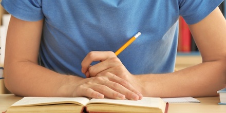 middleweb's tweet image. NEW: A Tool to Help Students Navigate Difficult Text.
Ron Klemp uses a 4-step quickwrite protocol to help struggling readers navigate their way through challenging texts, boosting both engagement & understanding. #educoach #reading #edutwitter #educoach
middleweb.com/52422/a-tool-t…